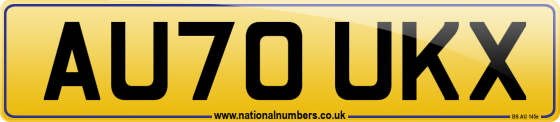 AU70 UKX