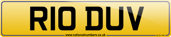 R10 DUV