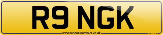 R9 NGK