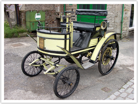 1899 five-horsepower two-seater Marshall